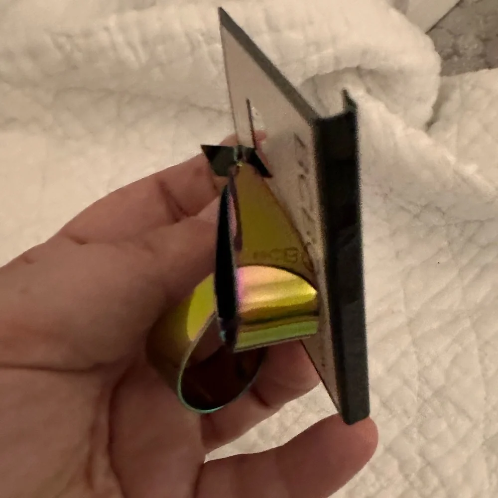 BCBGeneration - Picture 1 of 3